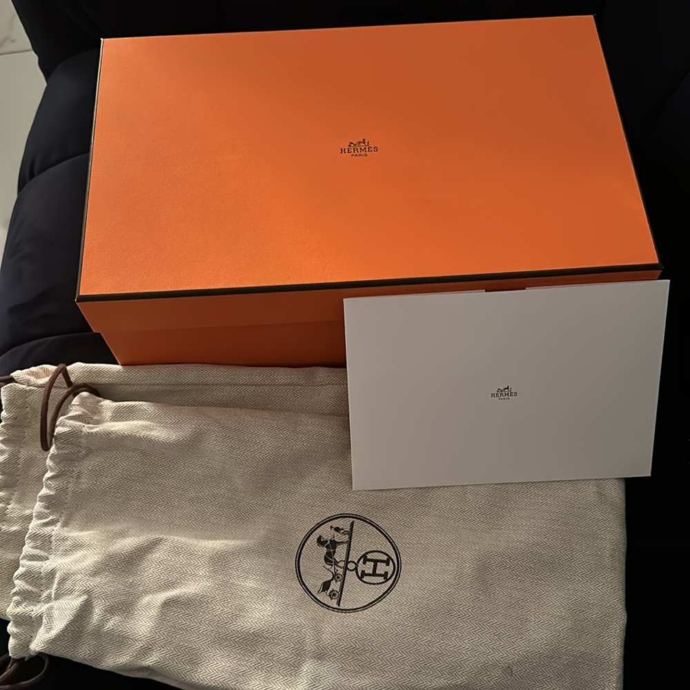 Hermes Grained Calfskin Mens Duke Loafer - Picture 3 of 4